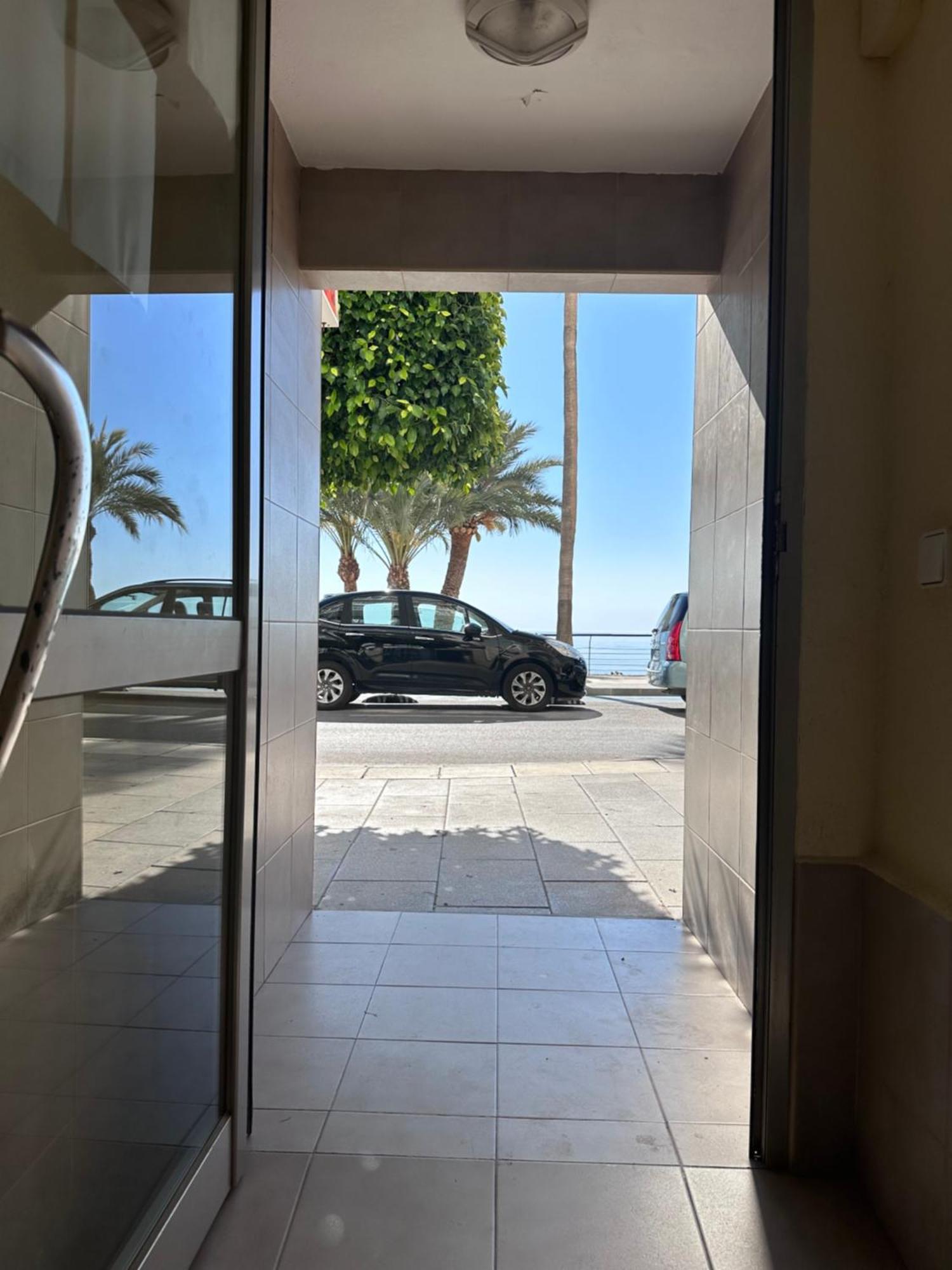 Precioso Apartamento De 3 Dormitorios Con Acceso Directo A La Playa Алтеа Екстер'єр фото
